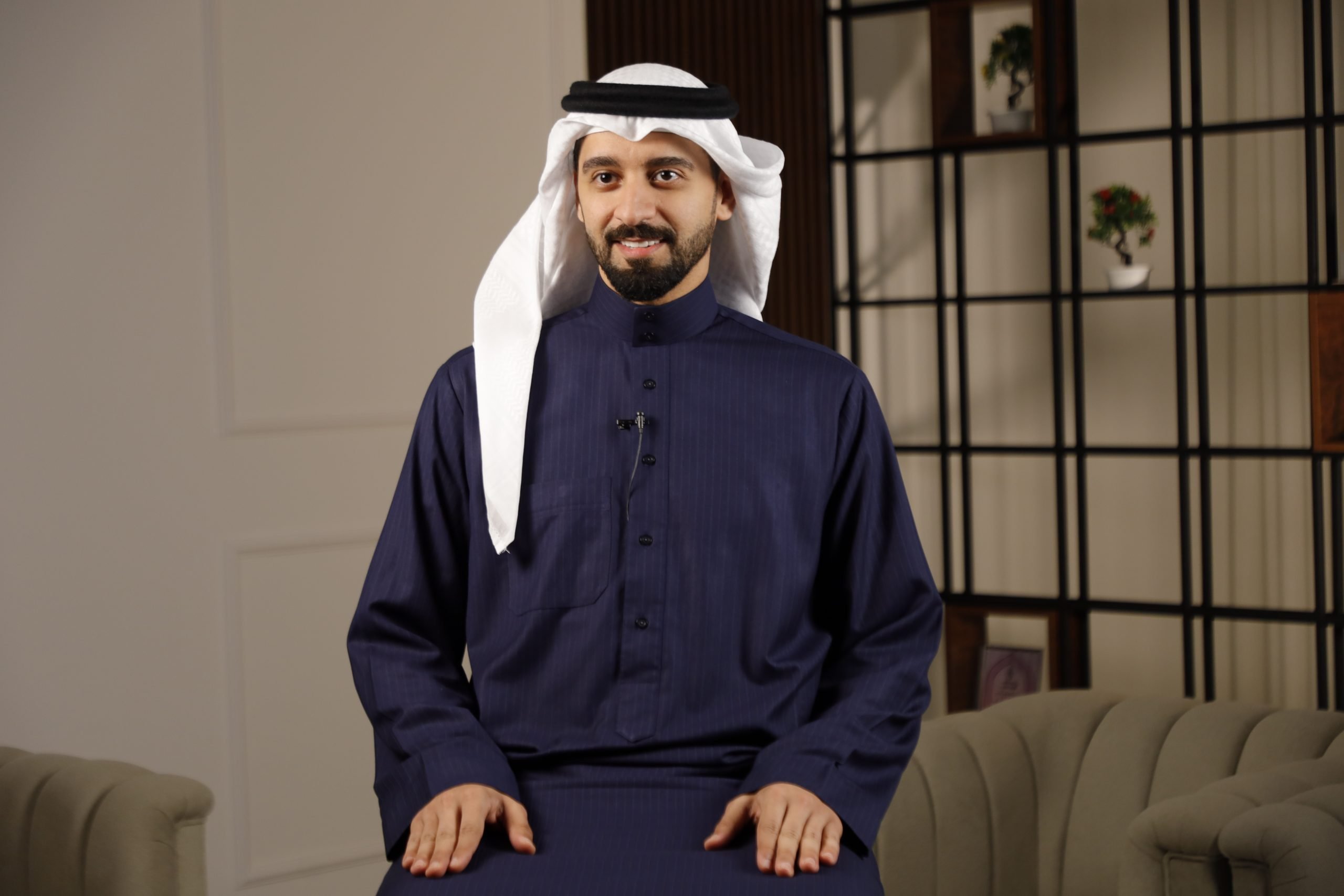 كلمة النائب عبدالله الرميحي .. ملتقى الطلاب الجامعيين